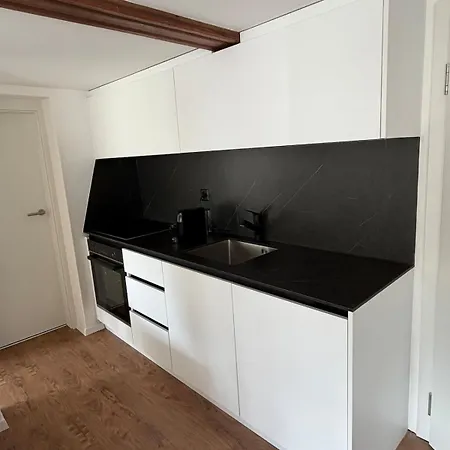 Appartement Neue Mit Balkon & Nahe Bushaltestelle Nach Saas-fee *